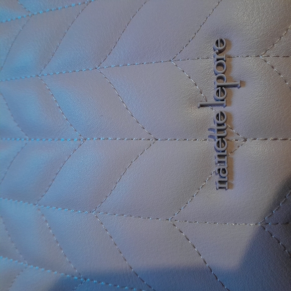 Nanette lepore cosmetic bags/bundle - Picture 13 of 15